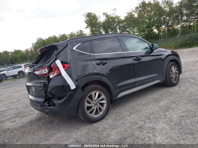 Продажа на аукционе авто 2017 Hyundai Tucson Luxury, vin: KM8J3CA48HU518078, номер лота: 12693931