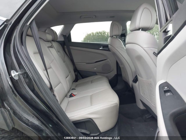 Продажа на аукционе авто 2017 Hyundai Tucson Luxury, vin: KM8J3CA48HU518078, номер лота: 12693931