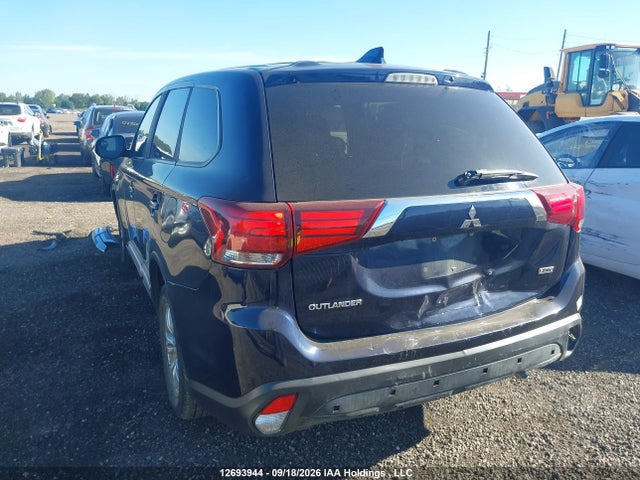 Продаж на аукціоні авто 2020 Mitsubishi Outlander, vin: JA4AZ2A39LZ602565, номер лоту: 12693944