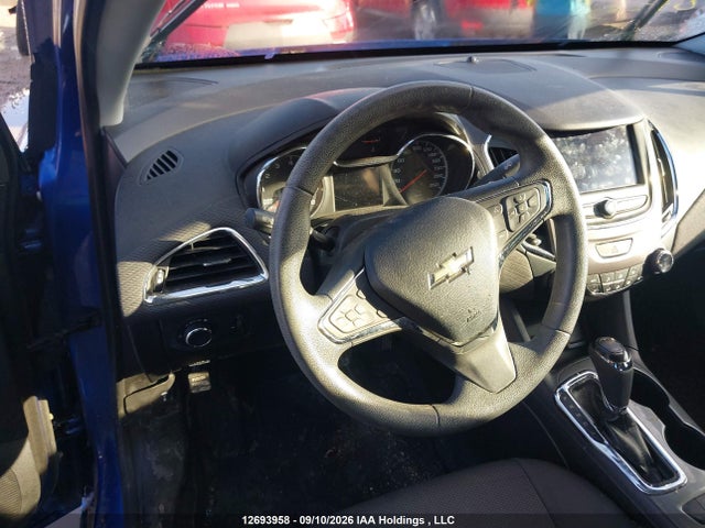 Chevrolet CRUZE LT 2019 1G1BE5SM2K7139198 Image 17