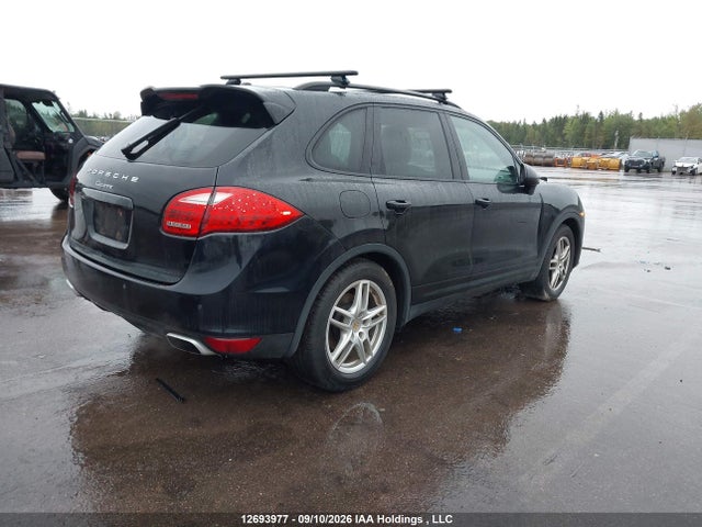 Porsche Cayenne Platinum Edition 2014 WP1AA2A29ELA94719 Image 4