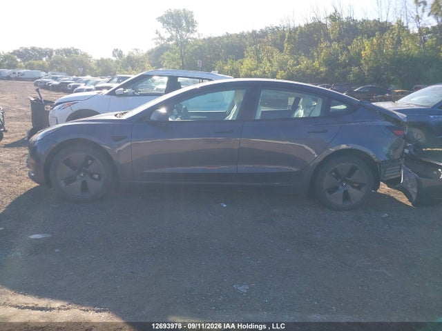 5YJ3E1EA9NF356302 Tesla Model 3 Rwd/standard Range