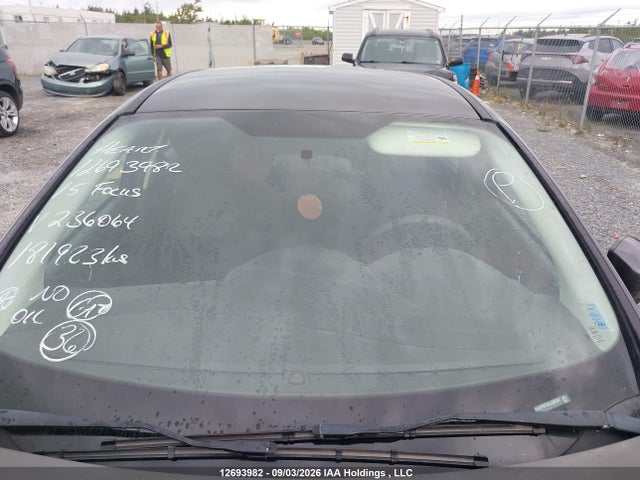 Продажа на аукционе авто 2015 Ford Focus Se, vin: 1FADP3F23FL236064, номер лота: 12693982