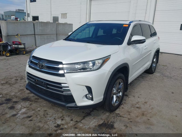 Toyota Highlander Limited/ltd Platinum 2018 5TDDZRFH2JS860358 Image 2