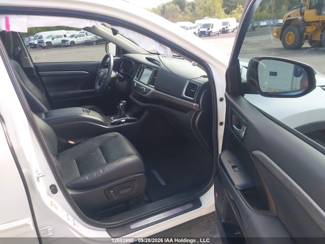 Toyota Highlander Limited/ltd Platinum 2018 5TDDZRFH2JS860358 Image 5
