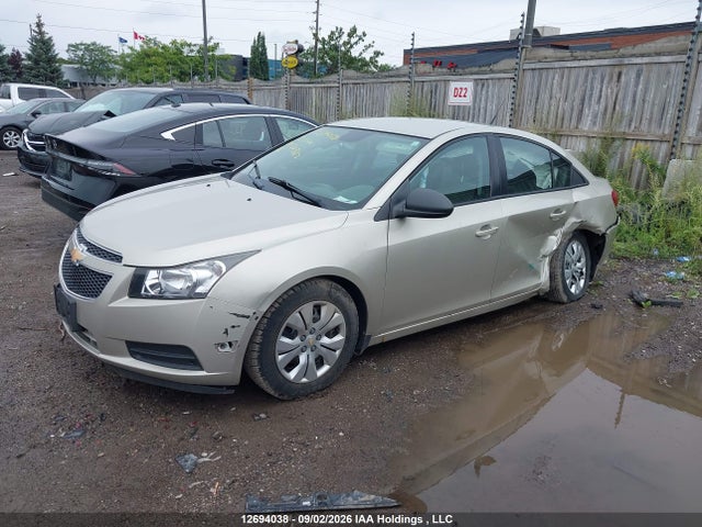 12694038 :رقم المزاد ، 1G1PL5SH5D7303612 vin ، 2013 Chevrolet Cruze Ls مزاد بيع
