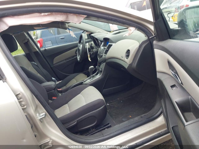 12694038 :رقم المزاد ، 1G1PL5SH5D7303612 vin ، 2013 Chevrolet Cruze Ls مزاد بيع