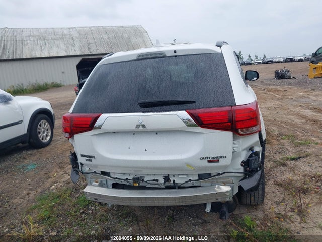 Mitsubishi Outlander Se/sel 2018 JA4JZ3AX0JZ606882 Image 17