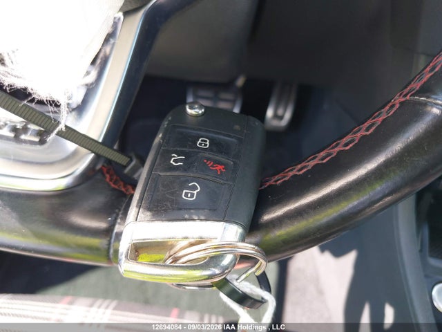 3VW4T7AU2GM003165 Volkswagen Golf Gti 5-door Autobahn