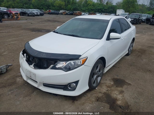 12694085 :رقم المزاد ، 4T1BF1FK6DU203734 vin ، 2013 Toyota Camry L/se/le/xle مزاد بيع