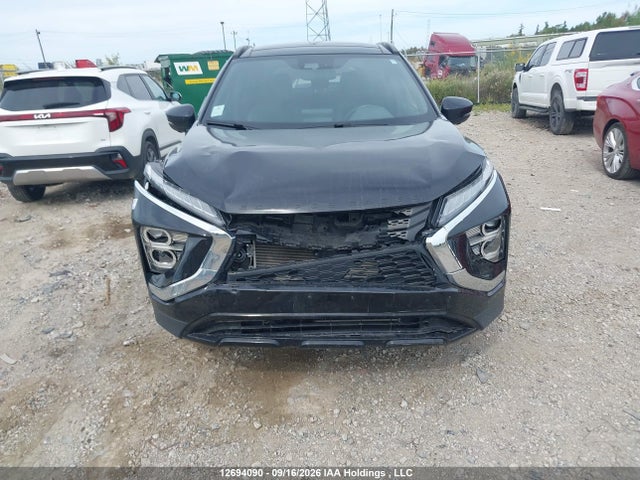 2024 Mitsubishi Eclipse Cross მანქანა იყიდება აუქციონზე, vin: JA4ATVAA0RZ615571, აუქციონის ნომერი: 12694090