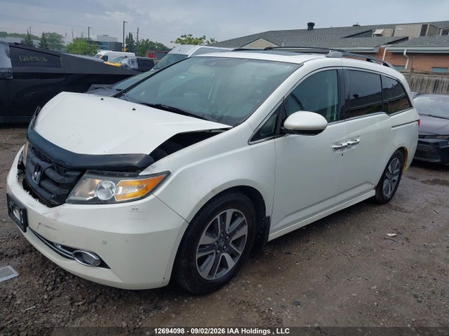 Honda Odyssey Touring 2014 5FNRL5H94EB505692 Image 2