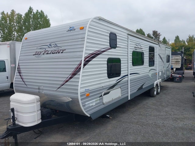 12694101 :رقم المزاد ، 1UJBJ0BTXD18J0247 vin ، 2013 Jayco Jayco Jayflight مزاد بيع