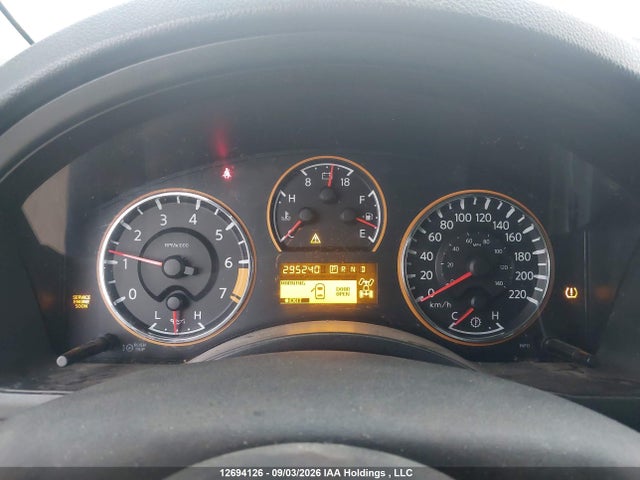 2011 Nissan Armada Platinum მანქანა იყიდება აუქციონზე, vin: 5N1AA0NE4BN616761, აუქციონის ნომერი: 12694126
