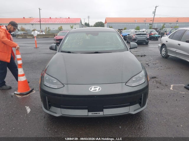 Hyundai Ioniq 6 Preferred Long Range With Ultimate Package 2024 KMHM54AC3RA081145 Image 11