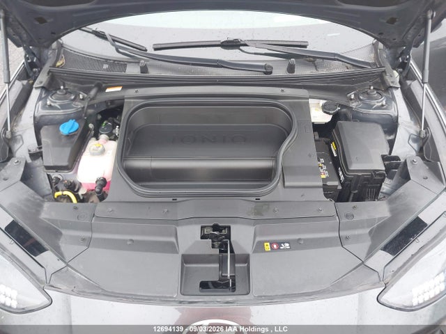 Hyundai Ioniq 6 Preferred Long Range With Ultimate Package 2024 KMHM54AC3RA081145 Image 9