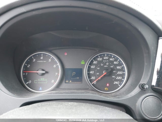 JA4AZ2A3XGZ609627 Mitsubishi Outlander Es