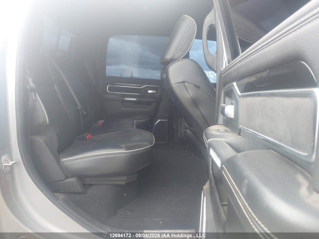 RAM 3500 Laramie 2019 3C63R3ELXKG584811 Image 8