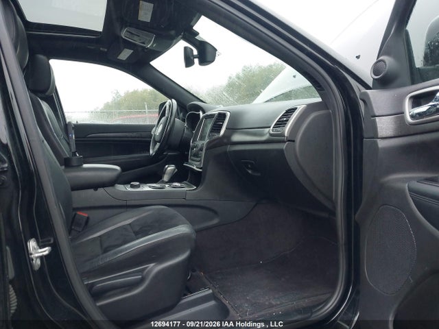 Продаж на аукціоні авто 2018 Jeep Grand Cherokee Laredo, vin: 1C4RJFAG6JC417724, номер лоту: 12694177