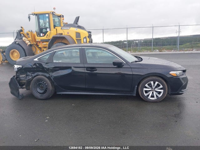 2HGFE2F21NH102105 Honda Civic Lx