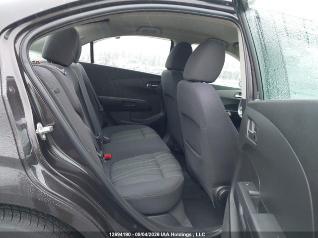 1G1JC5SH1F4142444 Chevrolet Sonic Lt Auto