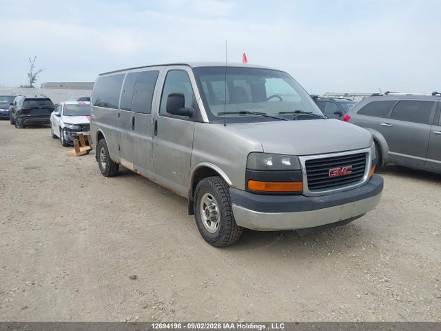 12694196 :رقم المزاد ، 1GJHG39U441167878 vin ، 2004 Gmc Savana G3500 مزاد بيع