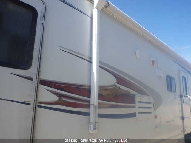 Продажа на аукционе авто 2011 Jayco Eagle, vin: 1UJBJ0BS5B1CV0127, номер лота: 12694200