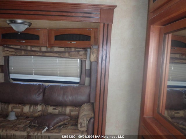 Продажа на аукционе авто 2011 Jayco Eagle, vin: 1UJBJ0BS5B1CV0127, номер лота: 12694200