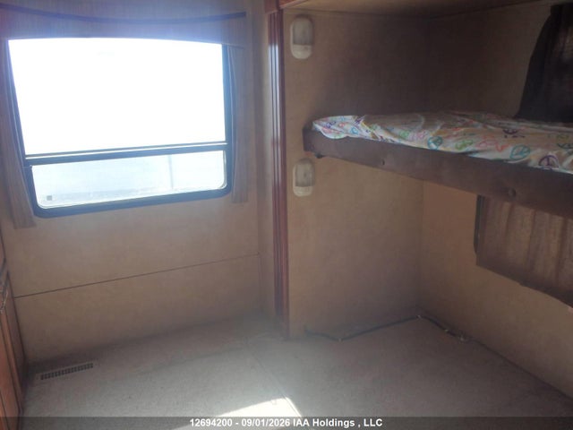 Продажа на аукционе авто 2011 Jayco Eagle, vin: 1UJBJ0BS5B1CV0127, номер лота: 12694200