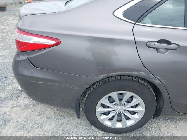 4T1BF1FK5FU932195 Toyota CAMRY LE