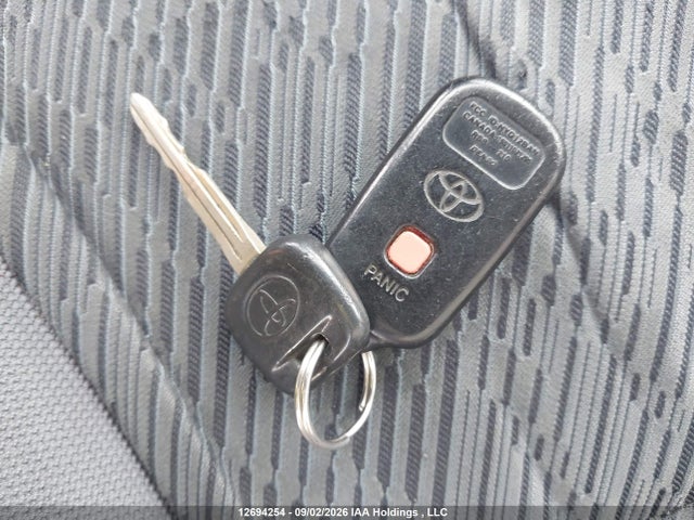 12694254 :رقم المزاد ، JTEHH20V610029423 vin ، 2001 Toyota Rav4 مزاد بيع