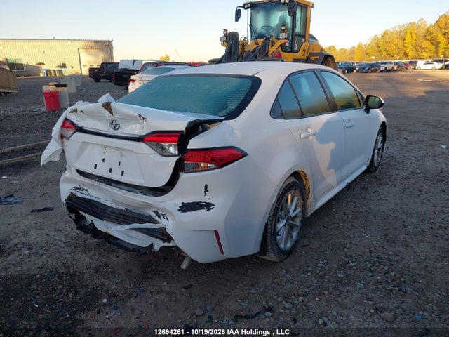 5YFBPRBEXLP027542 Toyota COROLLA LE