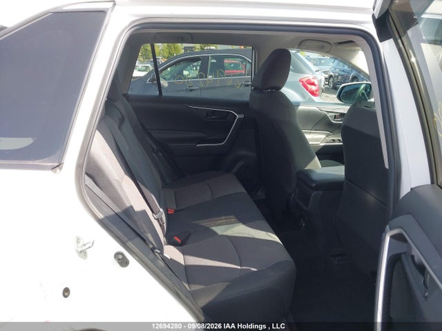 Toyota RAV4 LE 2019 2T3B1RFV6KW055502 Image 8