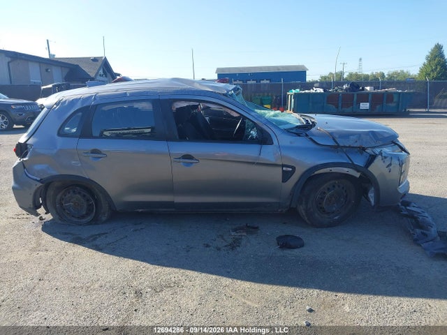 Mitsubishi RVR ES 2020 JA4AJ3AU5LU600301 Image 13