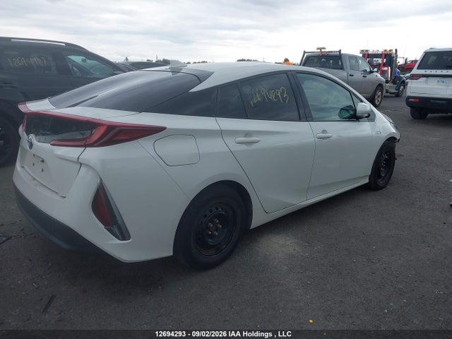 Toyota Prius Prime Upgrade 2020 JTDKARFP5L3122810 Image 4
