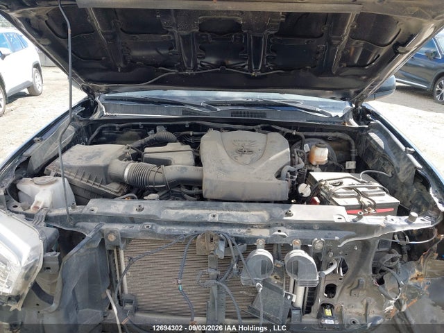 Продаж на аукціоні авто 2021 Toyota Tacoma, vin: 5TFDZ5BNXMX056540, номер лоту: 12694302