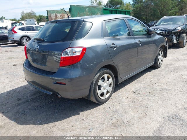 Toyota Matrix S 2014 2T1KU4EE9EC130140 Image 4