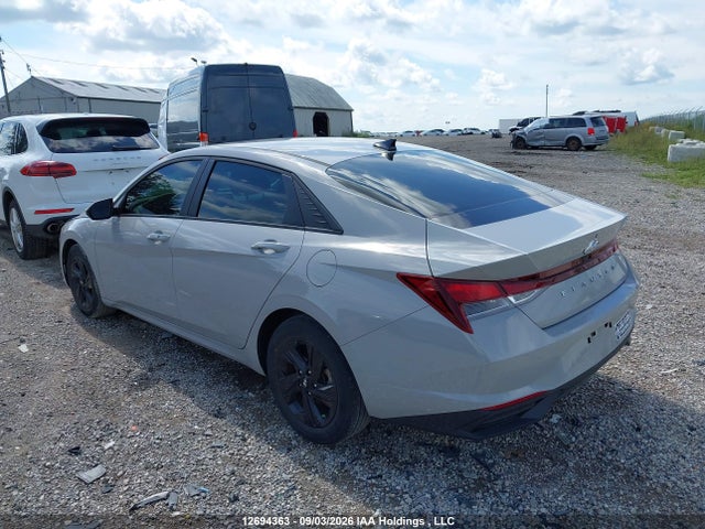 Продажа на аукционе авто 2022 Hyundai Elantra Sel, vin: KMHLM4AG3NU215081, номер лота: 12694363