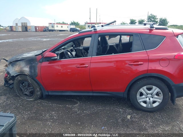 2T3BFREV2EW180875 Toyota RAV4