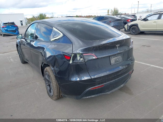 Tesla Model Y Long Range 2025 7SAYGDEE7SF289055 Image 3
