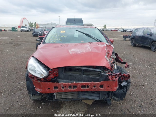12694384 :رقم المزاد ، 1FADP3J22JL248139 vin ، 2018 Ford Focus Titanium مزاد بيع