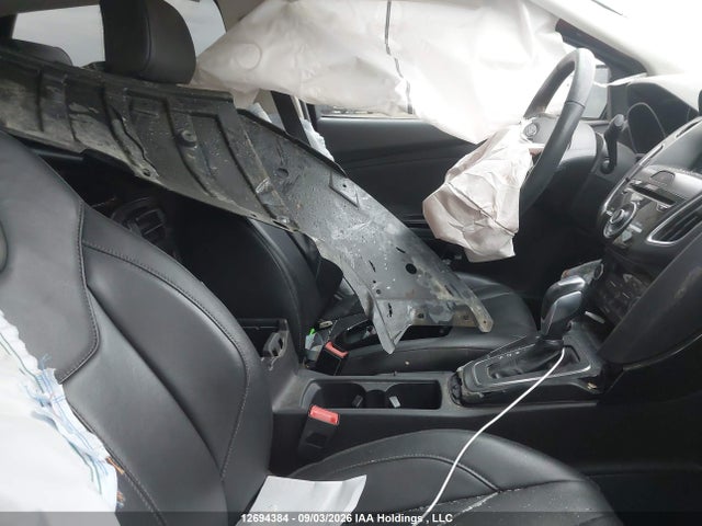 12694384 :رقم المزاد ، 1FADP3J22JL248139 vin ، 2018 Ford Focus Titanium مزاد بيع