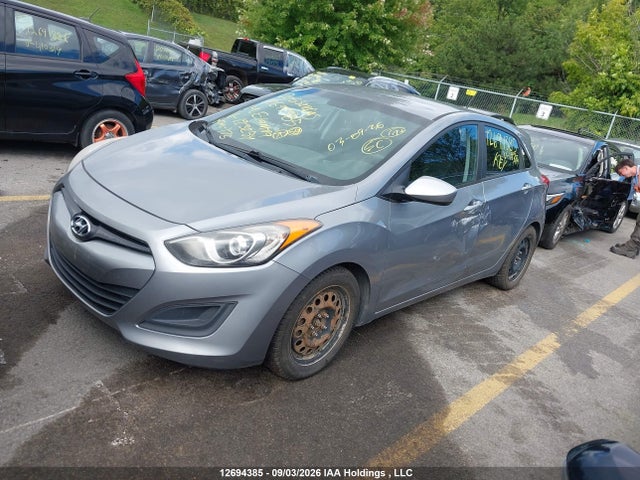 Hyundai ELANTRA GT 2014 KMHD25LH9EU193254 Image 2