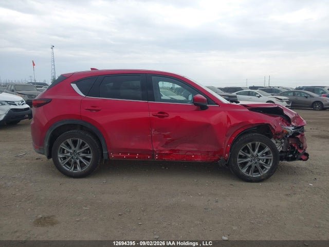 JM3KFBEY2M0125273 Mazda Cx-5 Signature