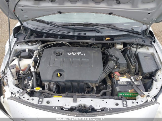 2010 Toyota Corolla Ce მანქანა იყიდება აუქციონზე, vin: 2T1BU4EE5AC213879, აუქციონის ნომერი: 12694420