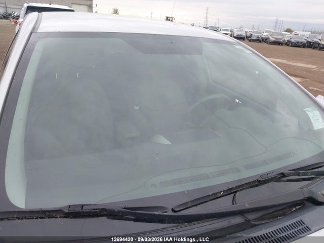 2010 Toyota Corolla Ce მანქანა იყიდება აუქციონზე, vin: 2T1BU4EE5AC213879, აუქციონის ნომერი: 12694420