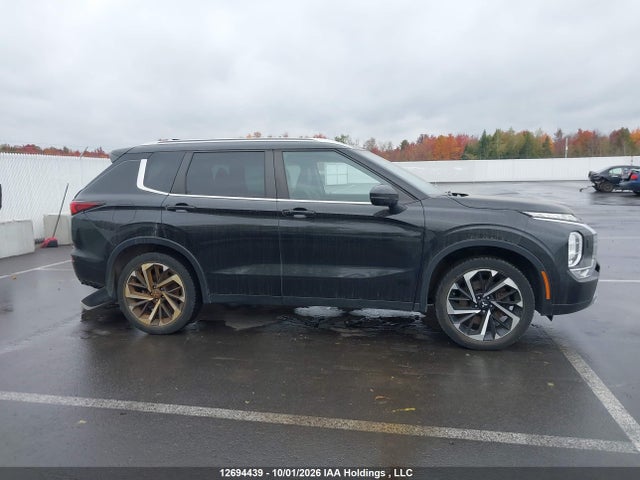 JA4J4UA85PZ618726 Mitsubishi Outlander