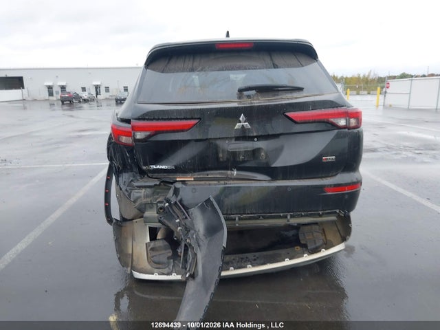 JA4J4UA85PZ618726 Mitsubishi Outlander