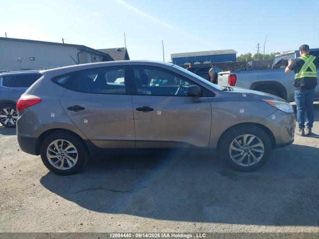 Aukcja sprzedaży 2012 Hyundai Tucson Gl, vin: KM8JTCAC4CU423453, numer aukcji: 12694440