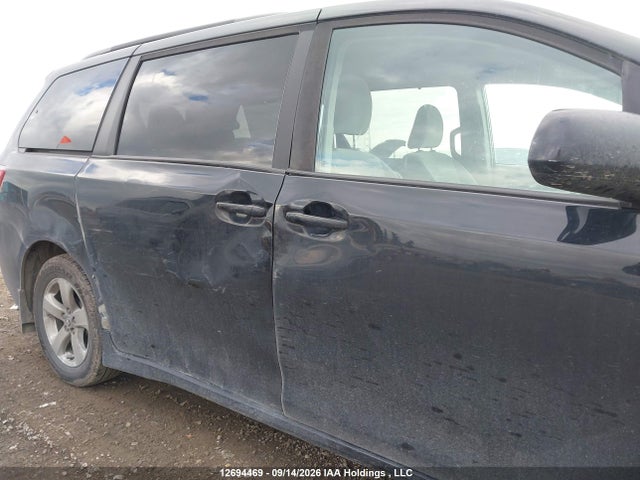 Toyota Sienna Le 8-passenger 2020 5TDKZ3DC2LS044944 Image 6